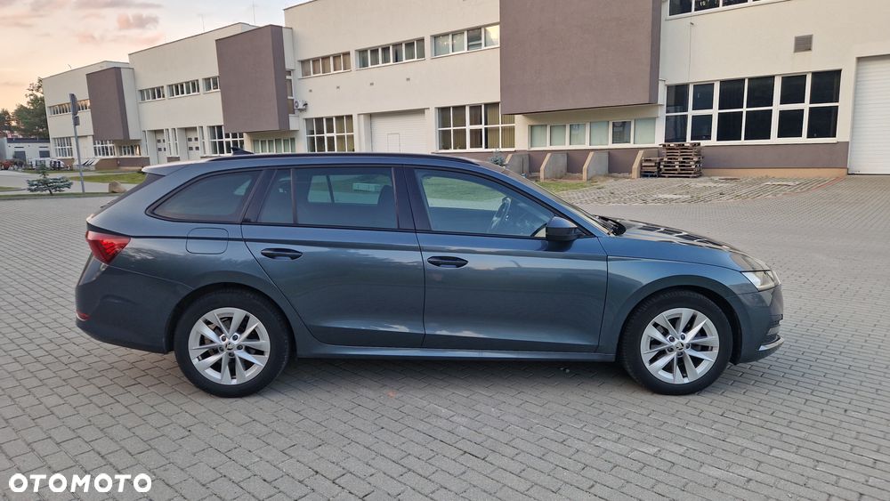 Skoda Octavia 2.0 TDI SCR Ambition DSG - 7