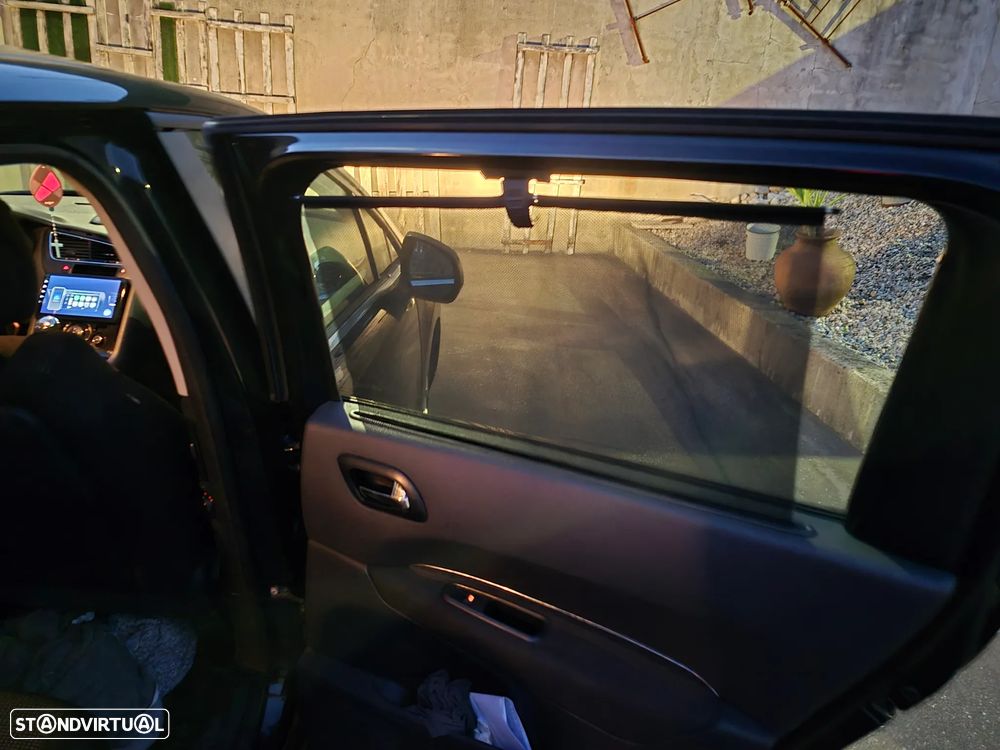 Peugeot 5008 - 5