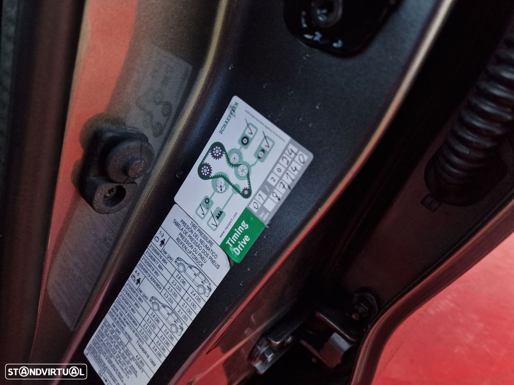 Nissan Qashqai 1.5 dCi N-Connecta - 41