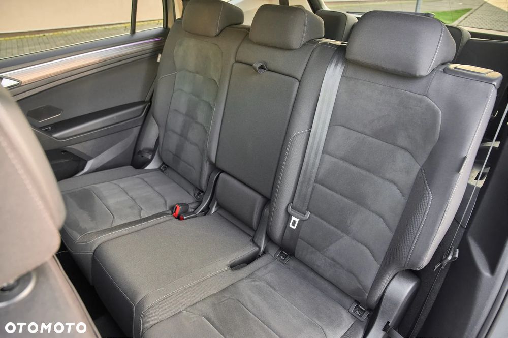 Volkswagen Tiguan 2.0 TSI 4Mot Elegance DSG - 28