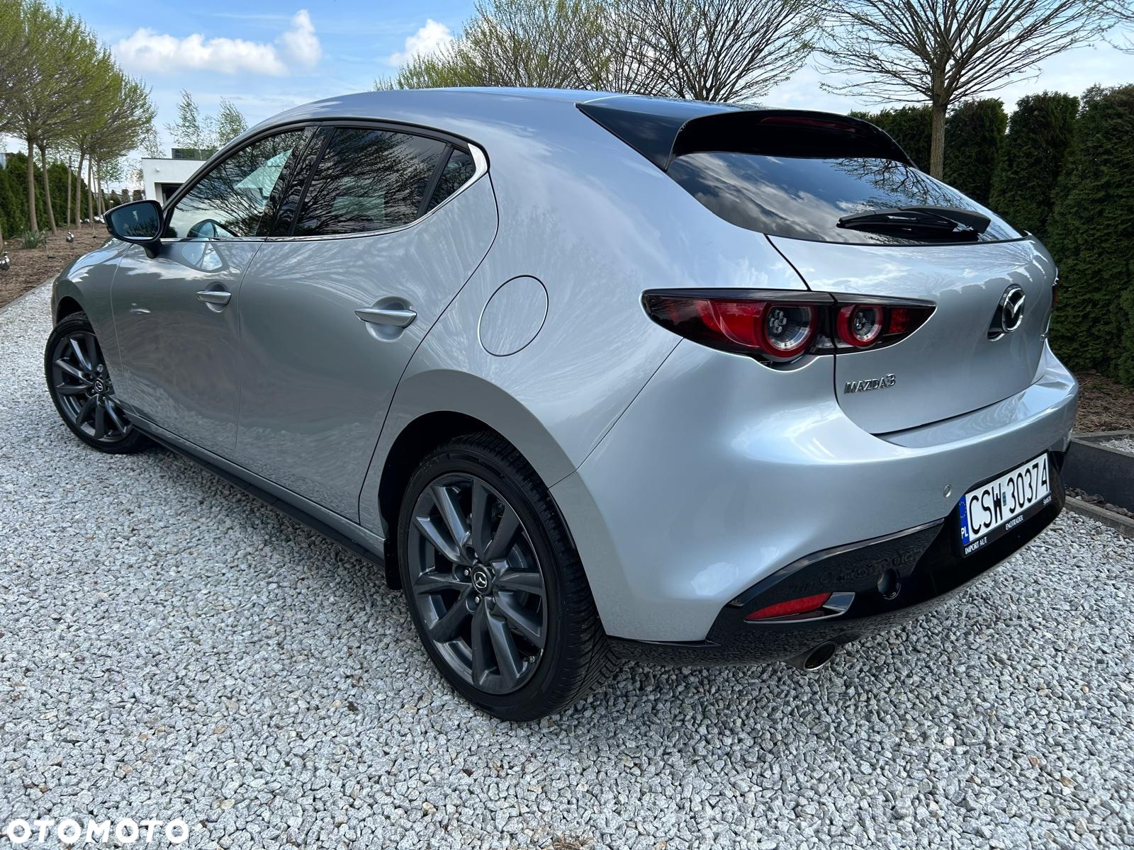 Mazda 3 e-SKYACTIV-G 2.0 M HYBRID 150 HOMURA - 2
