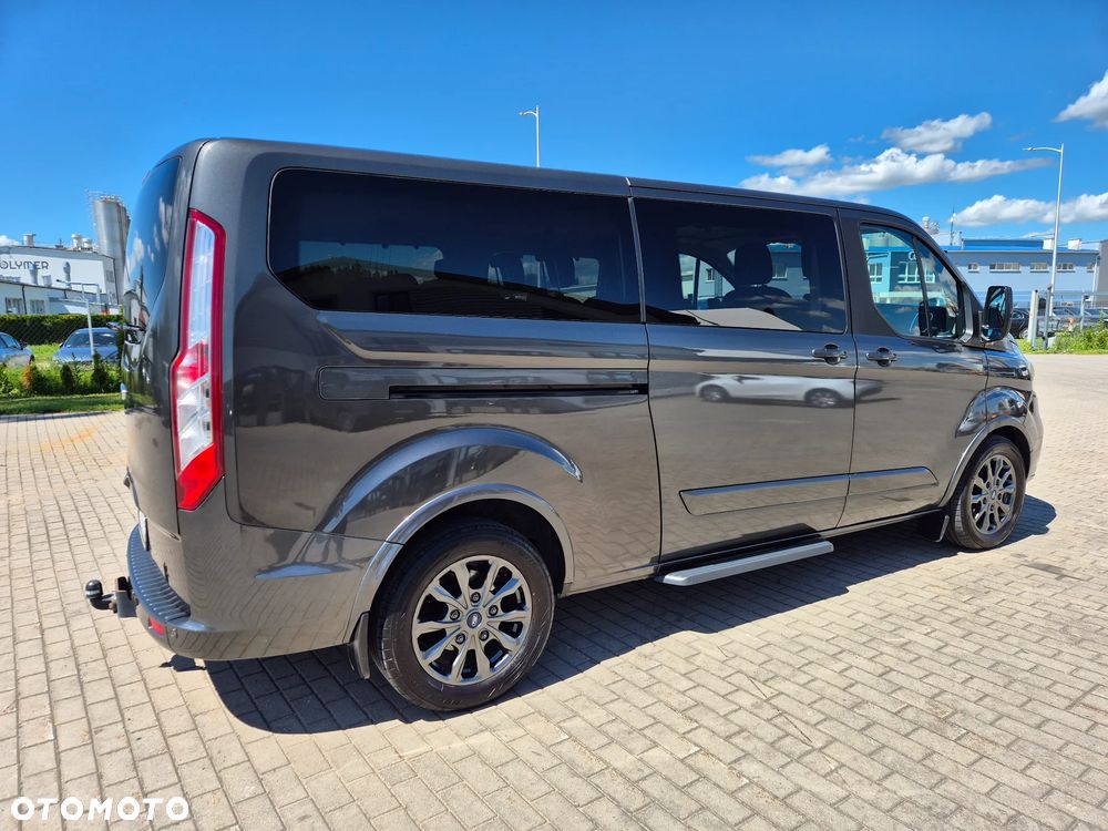 Ford Tourneo Custom 2.0 TDCi L2 Titanium SelectShift - 4