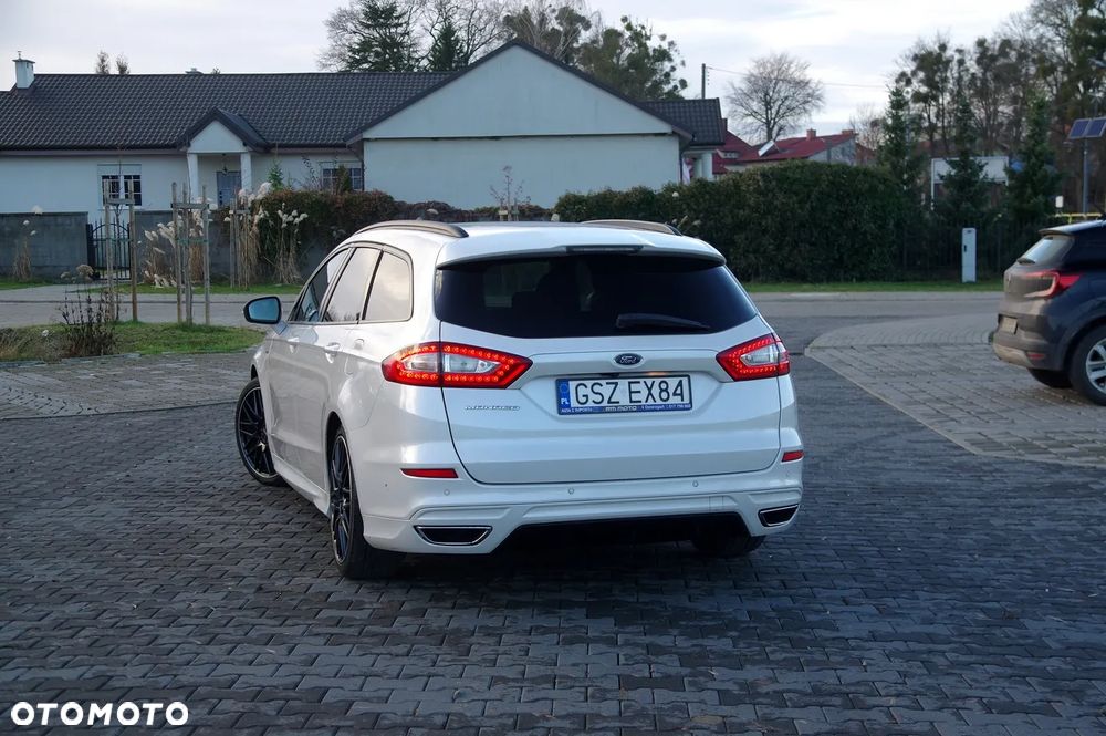 Ford Mondeo 2.0 TDCi Bi-Turbo ST-Line X PowerShift - 14