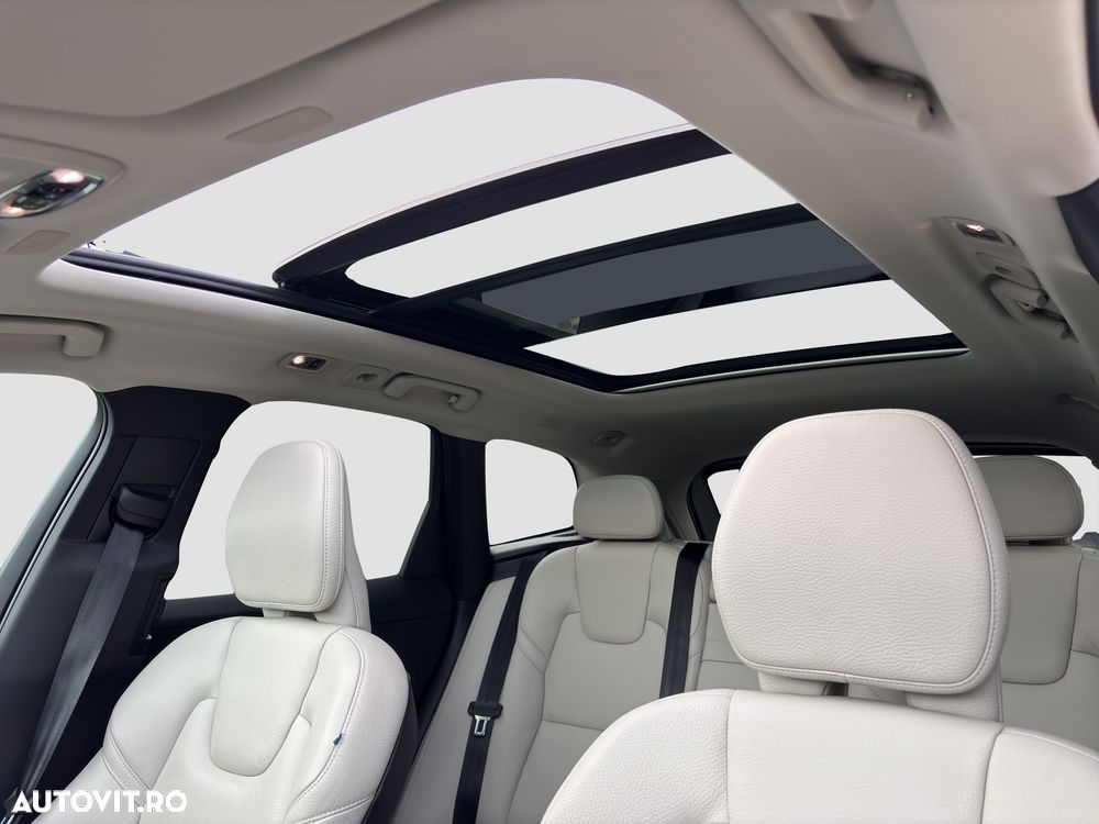 Volvo XC 60 T8 Twin Engine AWD Inscription - 18