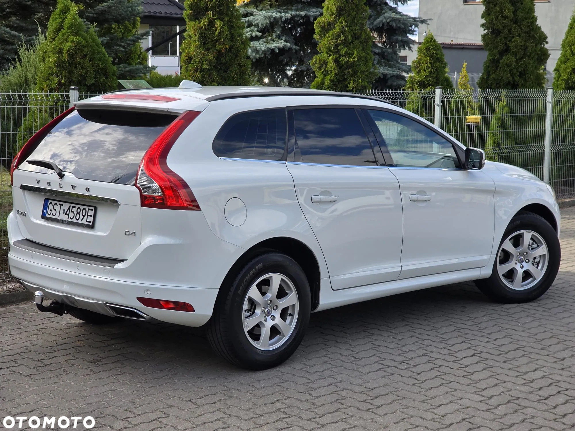 Volvo XC 60 D4 Momentum - 13