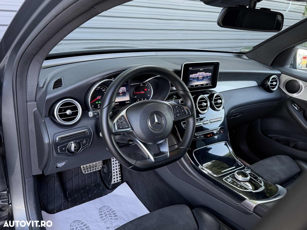 Mercedes-Benz GLC Coupe 250 d 4Matic 9G-TRONIC AMG Line - 12