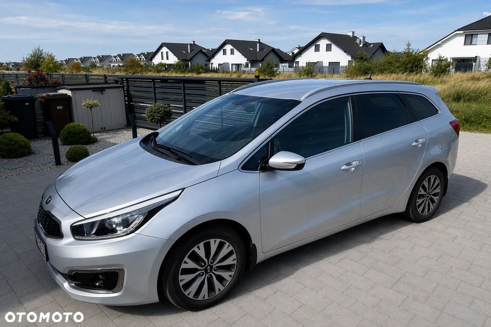 Kia Ceed 1.6 CRDi L - 2