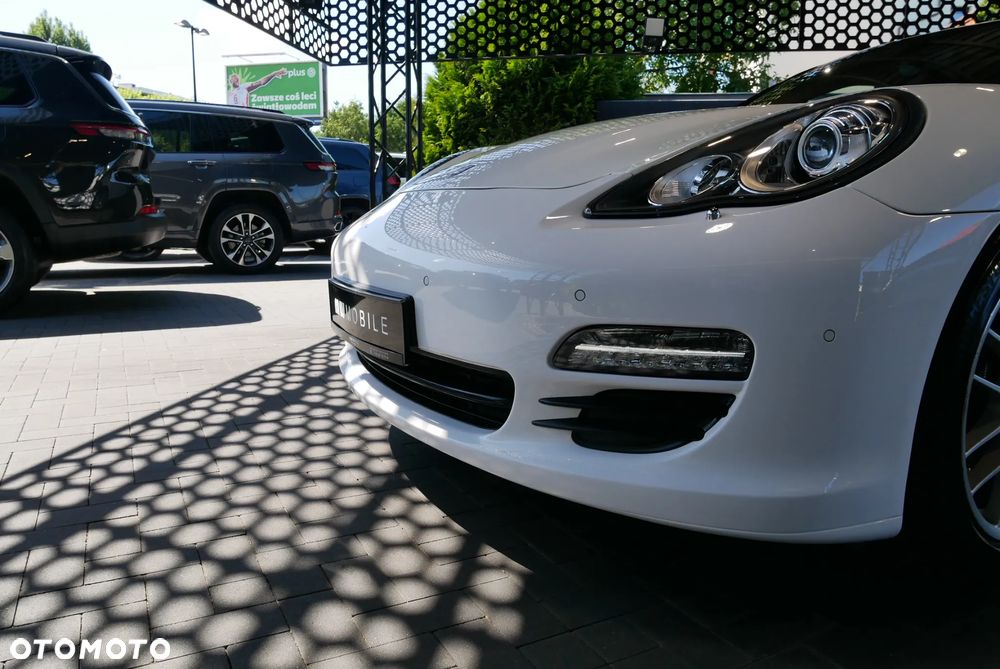 Porsche Panamera 4 - 37