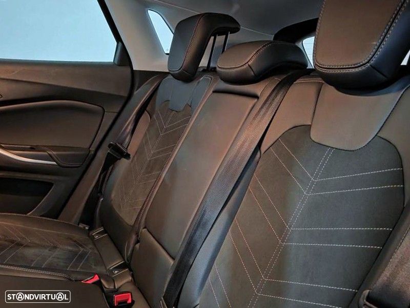 Opel Grandland 1.2 Hybrid GS eDCT - 17