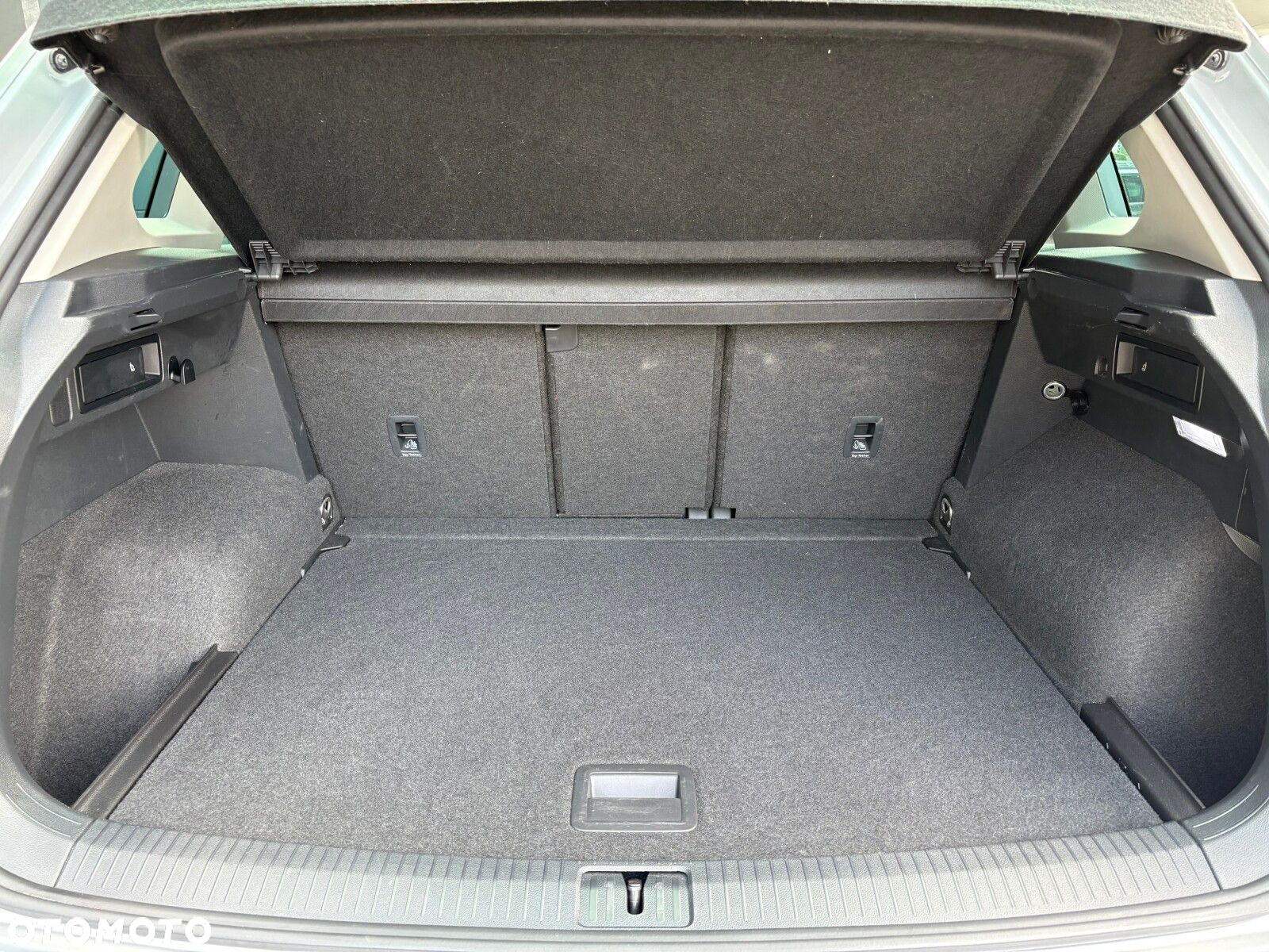 Volkswagen Tiguan 1.5 TSI EVO Elegance DSG - 17