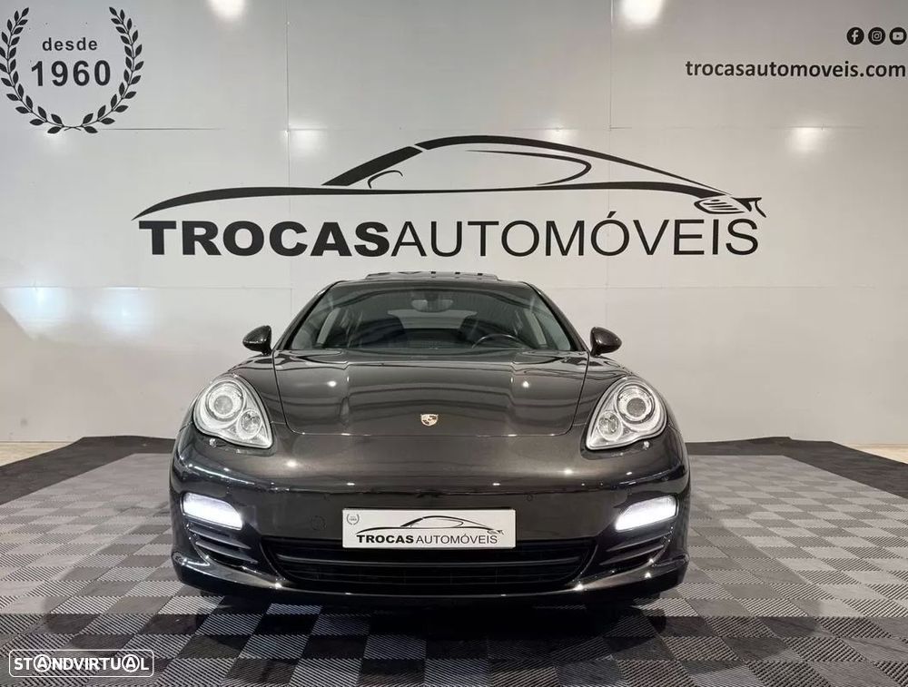 Porsche Panamera - 23