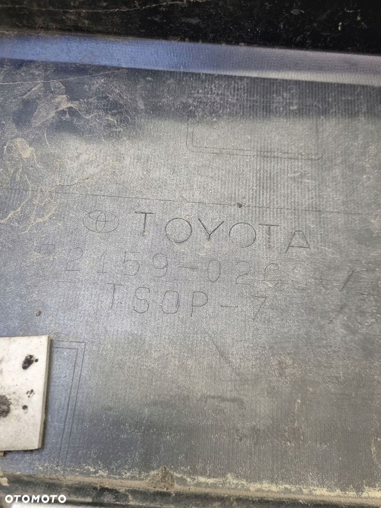 toyota corolla e21 kombi zderzak tył tylny bez pdc - 10