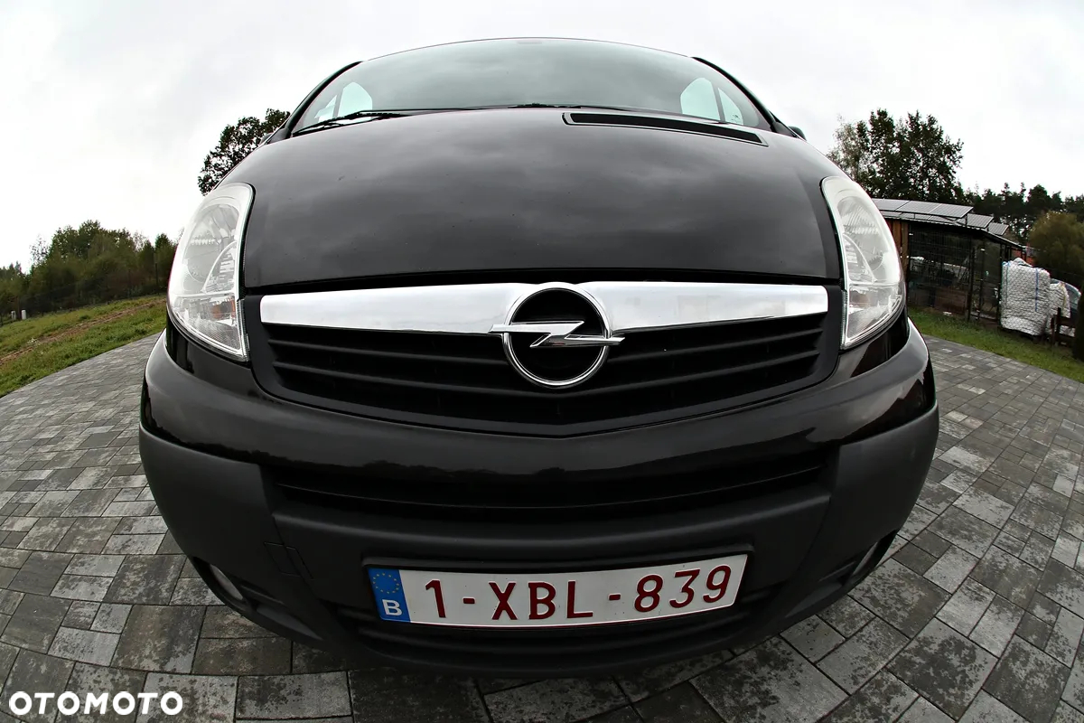Opel Vivaro - 26