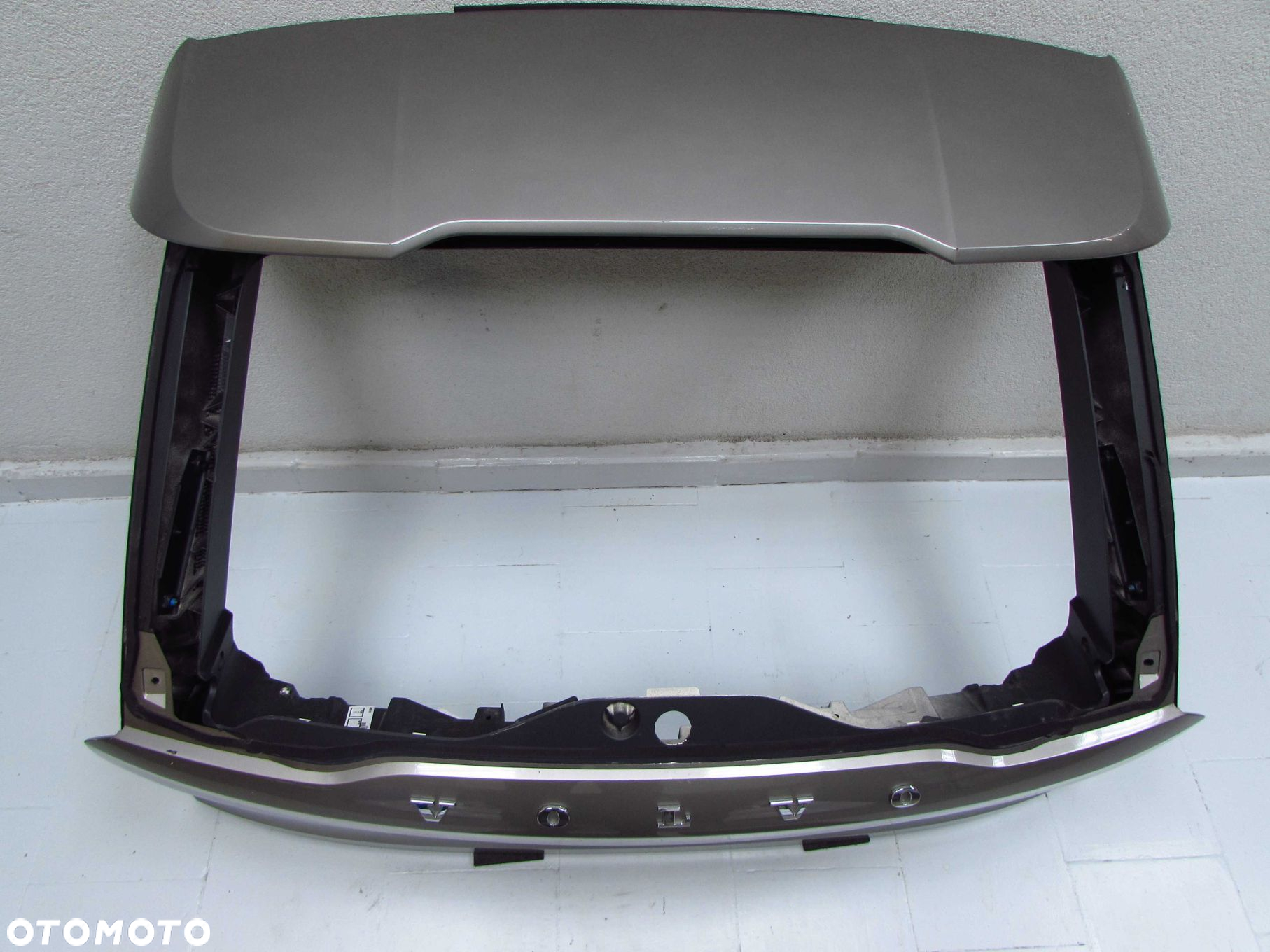 VOLVO V90 CC V90 CROSS COUNTRY 16- KLAPA BAGAZNIKA TYL 727 PEBBLE GREY - 9
