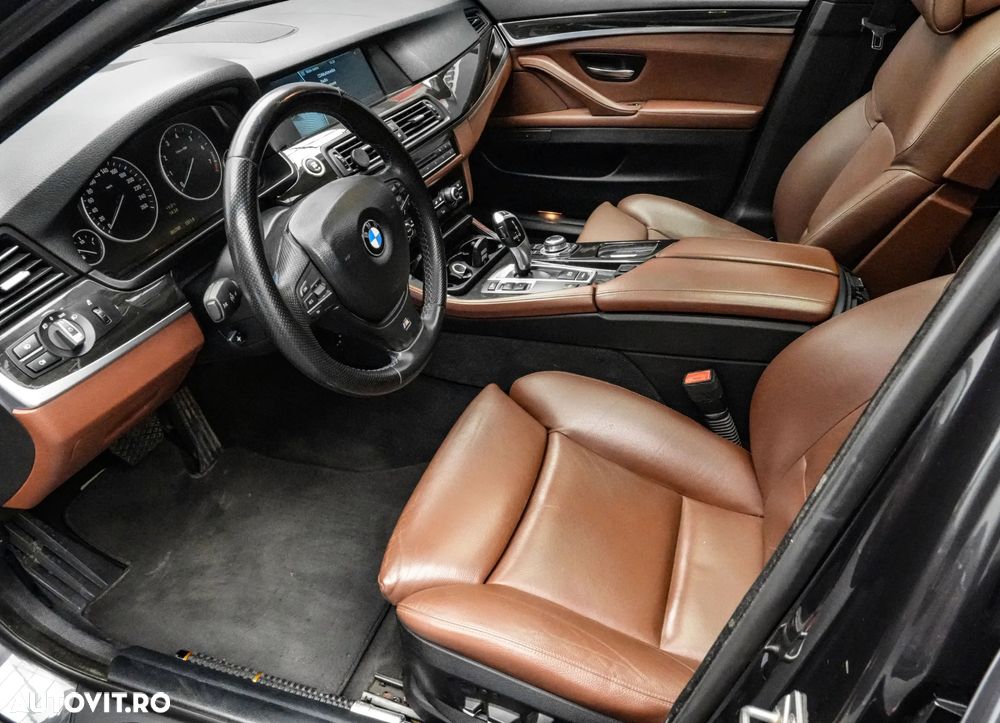BMW Seria 5 535i Sport-Aut. Luxury Line - 13