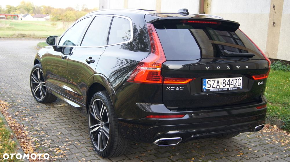 Volvo XC 60 D4 R-Design - 21