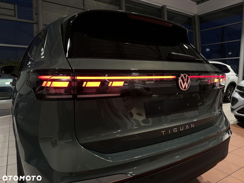 Volkswagen Tiguan - 22