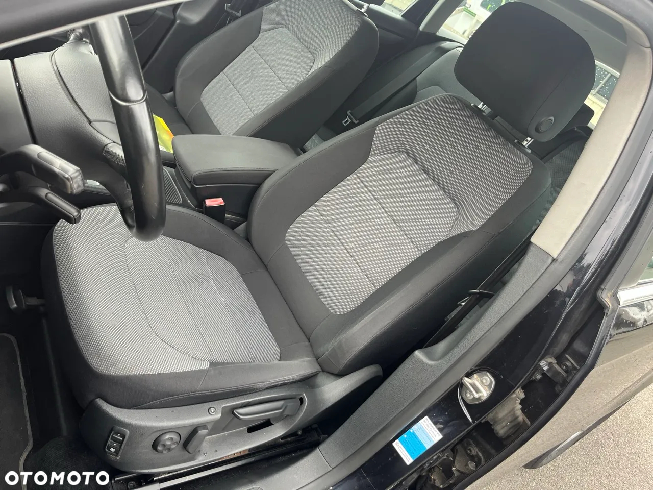 Volkswagen Passat 2.0 TSI Comfortline - 14