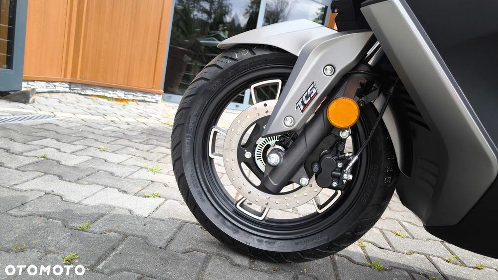 VOGE SR1 - 29