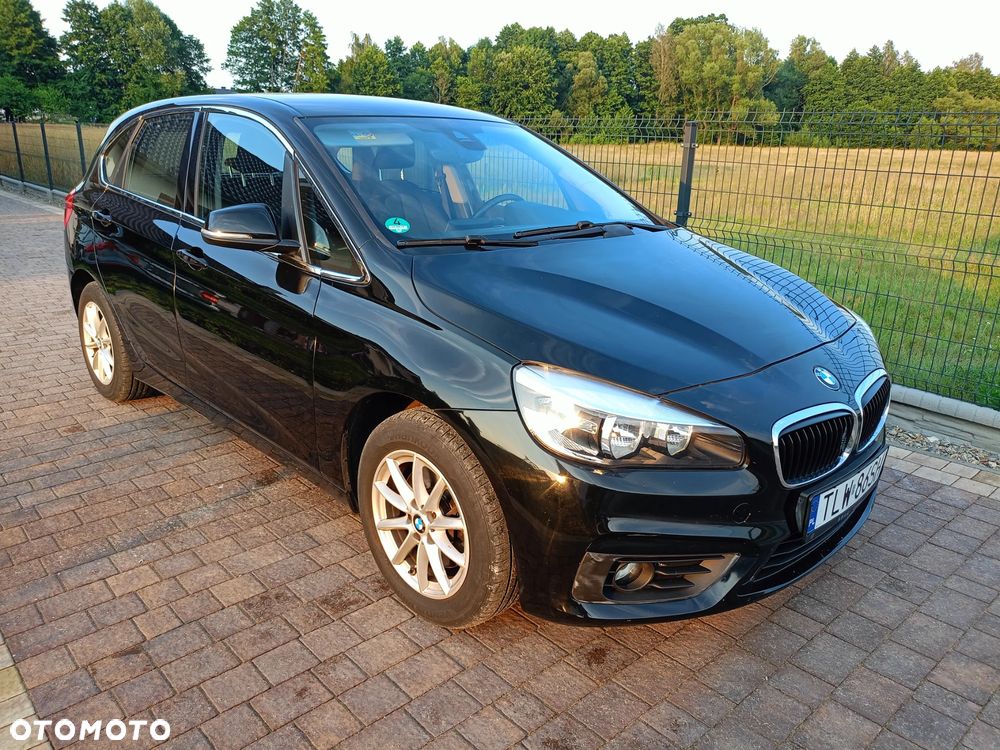 BMW Seria 2 218i - 11