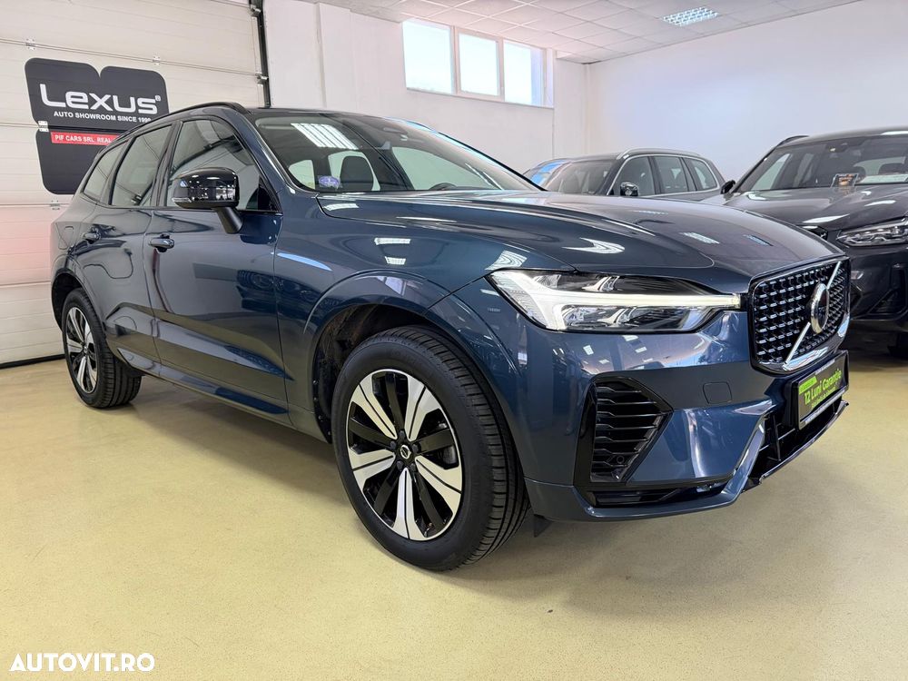 Volvo XC 60 T6 AWD Recharge Geartronic Inscription - 4