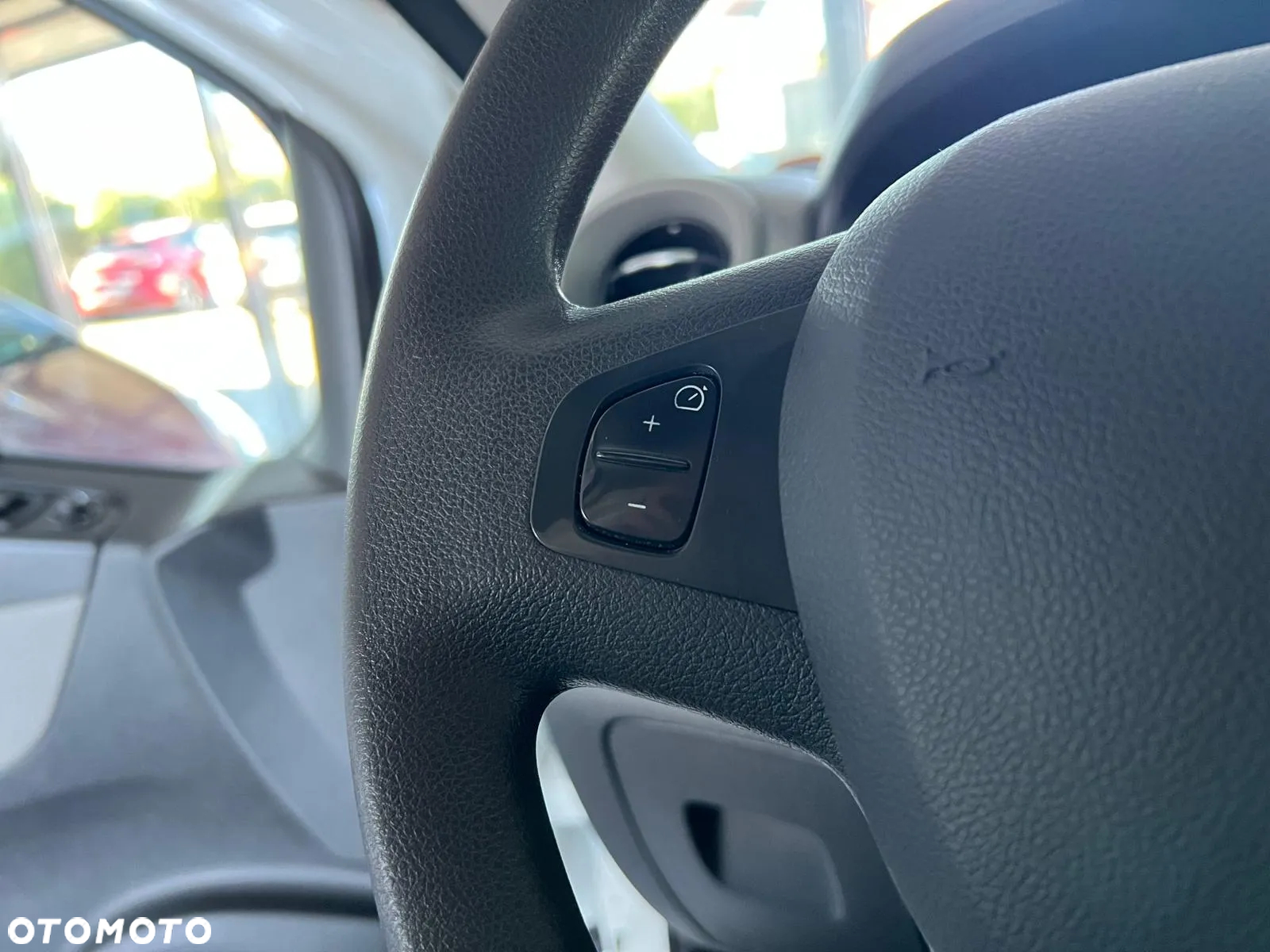 Renault Trafic - 27