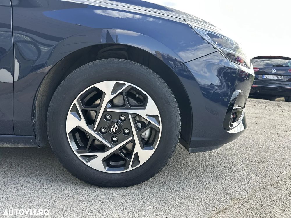 Hyundai i30 1.5 T-GDI 140CP M/T MHEV Highway - 10