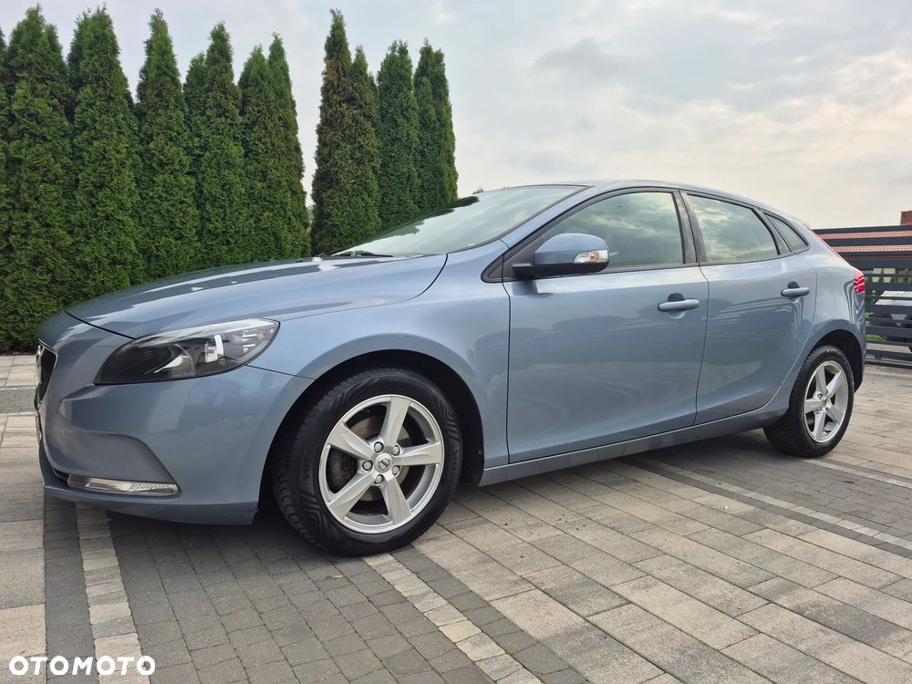 Volvo V40 - 1