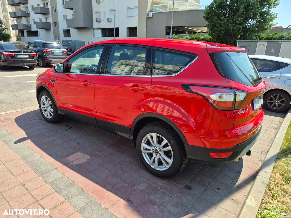 Ford Kuga - 4