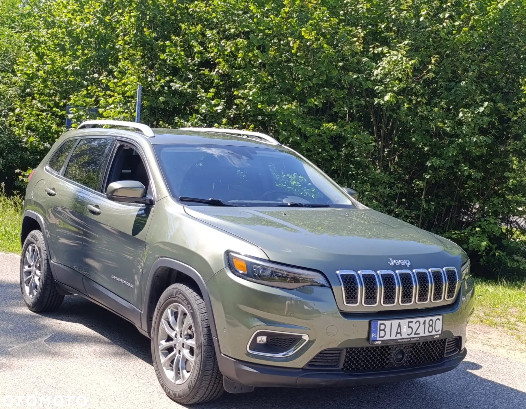 Jeep Cherokee - 3