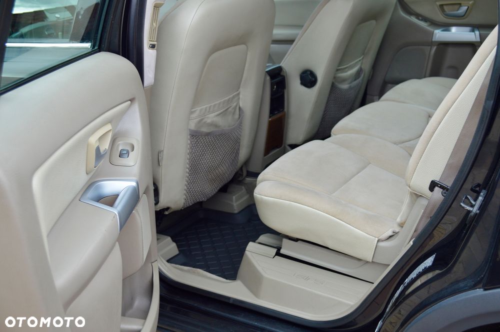 Volvo XC 90 2.4 D5 - 10