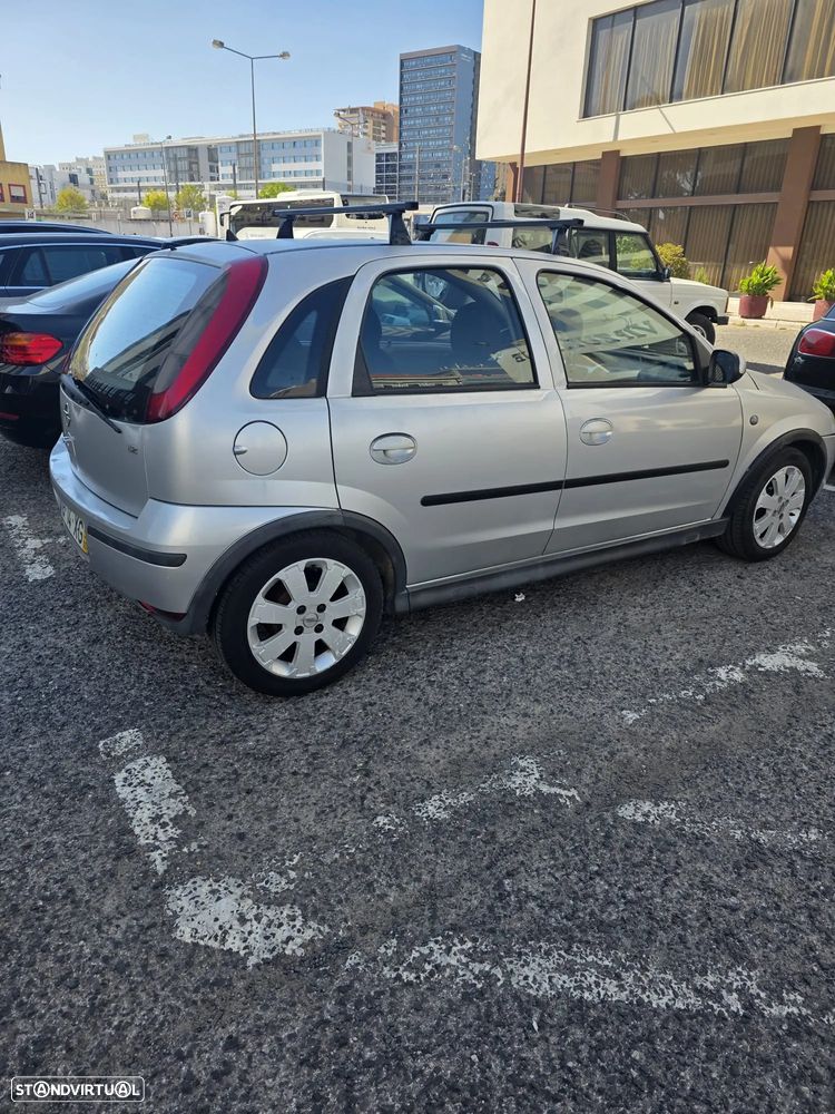 Opel Corsa 1.2 16V City - 6