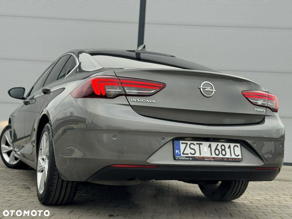 Opel Insignia - 11