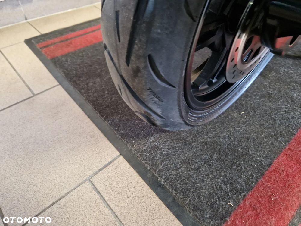 Yamaha NMAX - 31