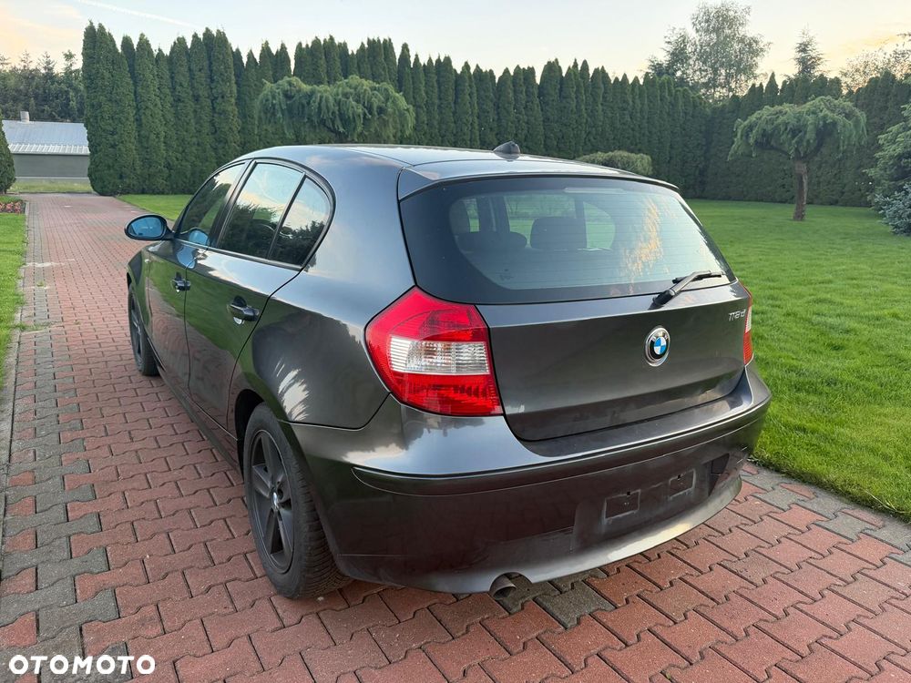 BMW Seria 1 118d DPF - 5