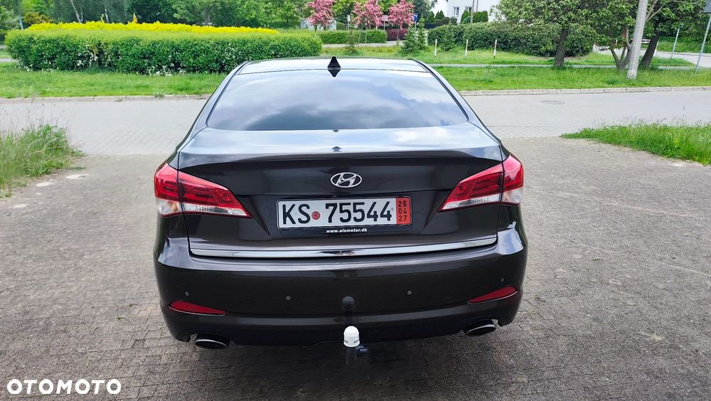 Hyundai i40 Kombi 1.7 CRDi DCT Premium - 19