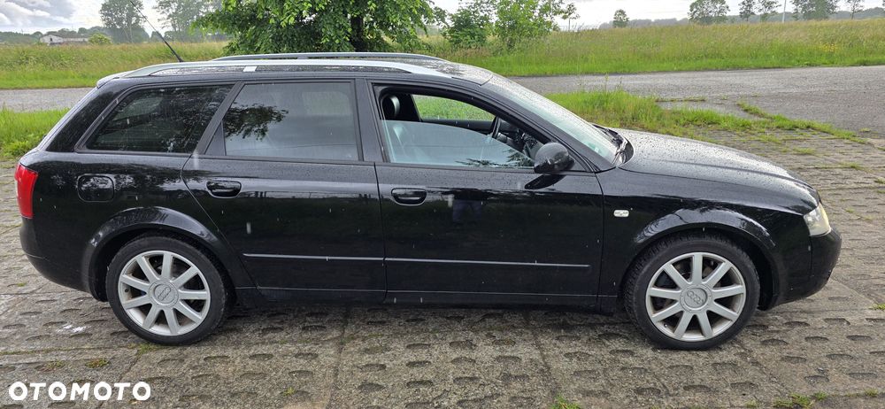 Audi A4 Avant 2.5 TDI - 12