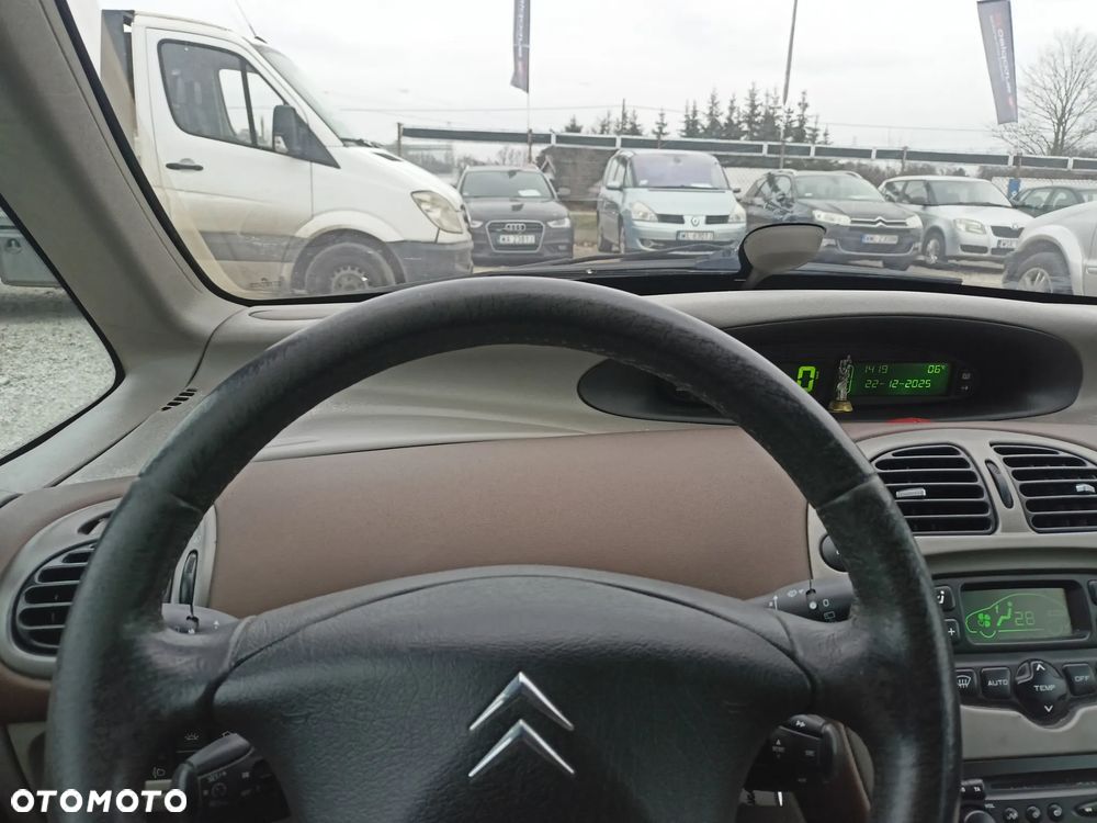 Citroën Xsara Picasso - 9