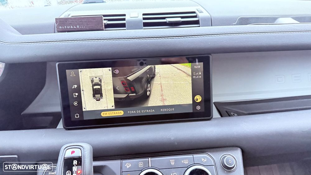 Land Rover Defender 2.0 P400e 110 AWD X-Dynamic SE - 25