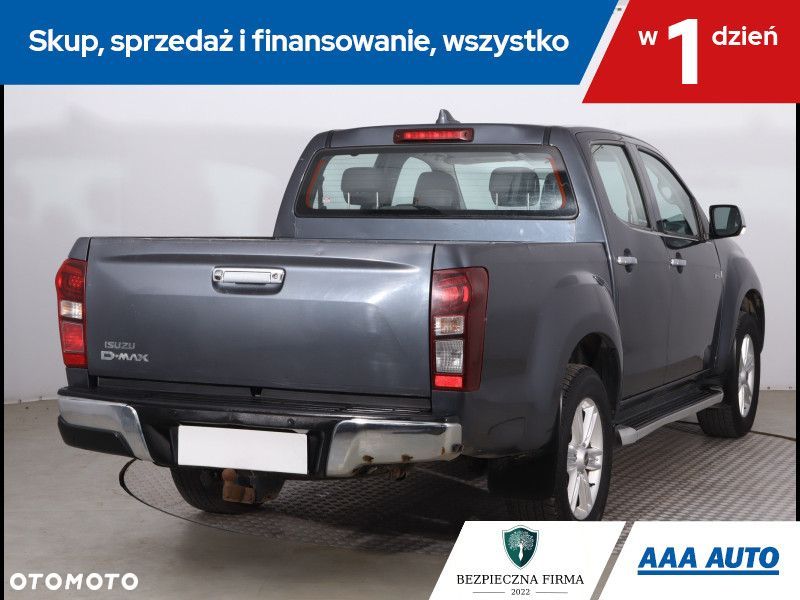 Isuzu D-Max - 7