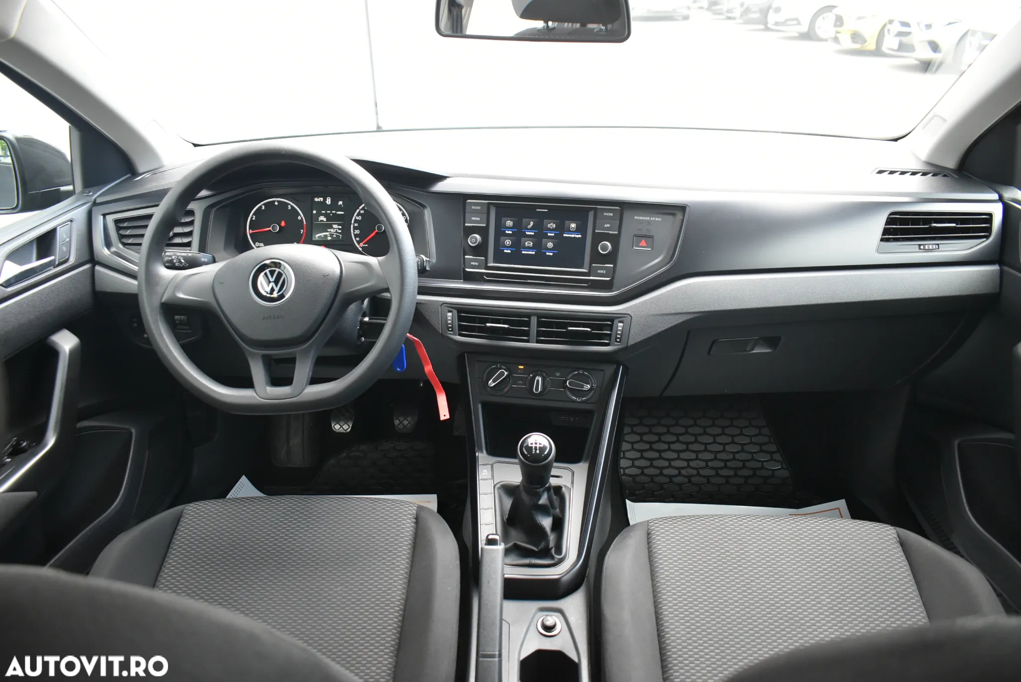 Volkswagen Polo 1.0 Trendline - 16