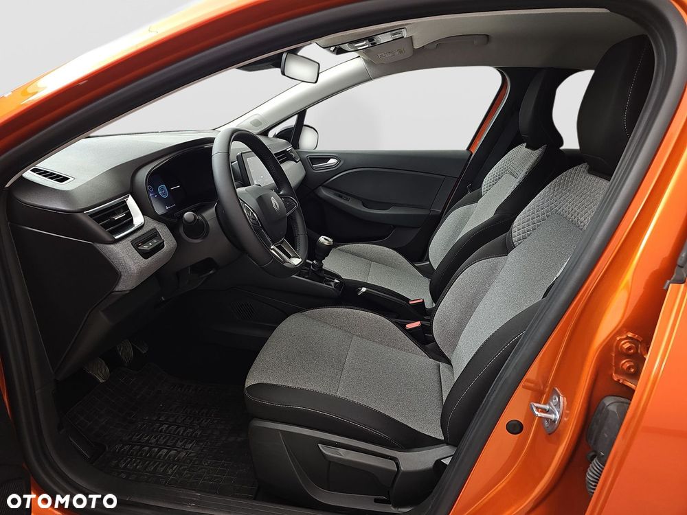 Renault Clio 1.0 TCe Evolution - 10