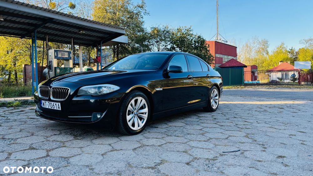 BMW Seria 5 535i xDrive - 6