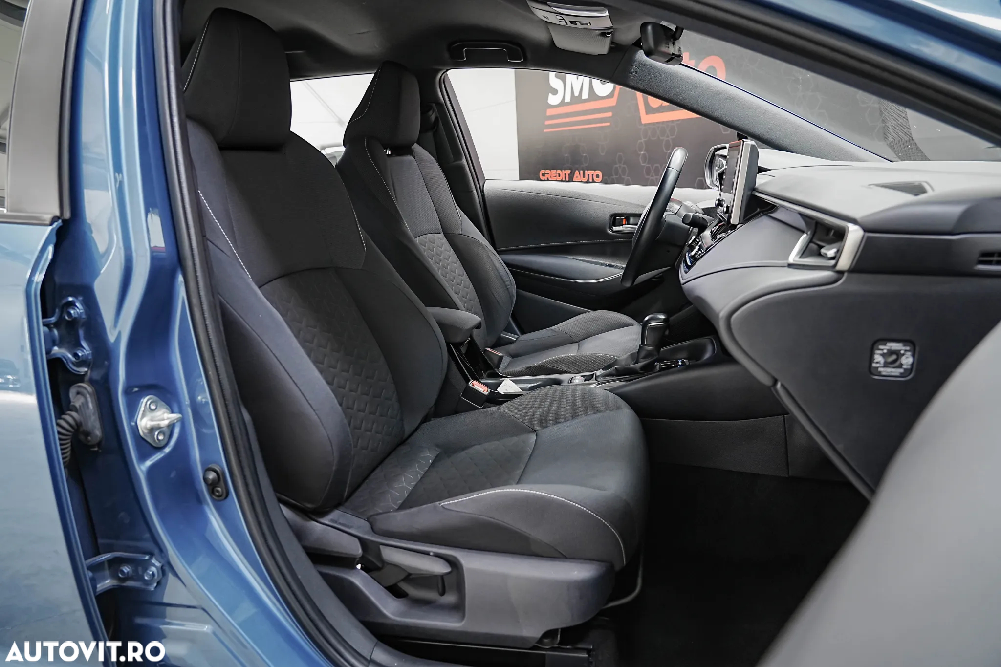 Toyota Corolla 2.0 Hybrid Touring Sports GR Sport - 10