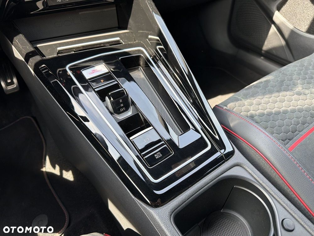 Volkswagen Golf 2.0 TSI GTI DSG - 14