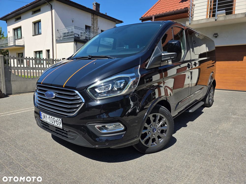 Ford Tourneo Custom 320 L2H1 VA Autm Titanium X - 2