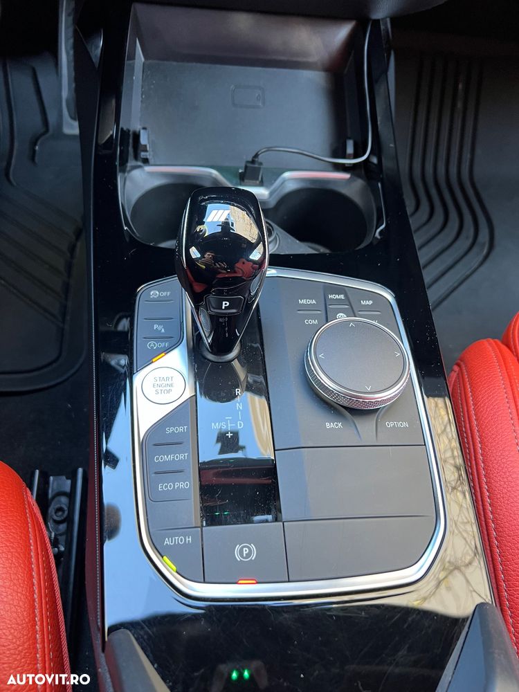 BMW M1 M135i xDrive AT - 29