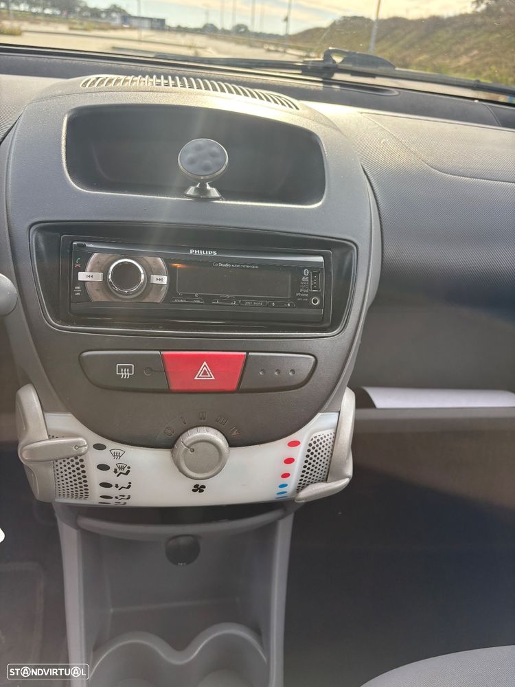 Citroën C1 1.0 Attraction - 13