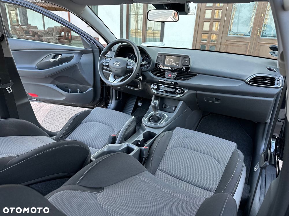 Hyundai i30 1.4 Passion Plus - 31