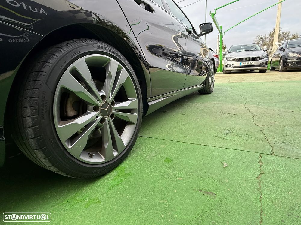 Mercedes-Benz CLA 180 d Shooting Brake Urban - 8